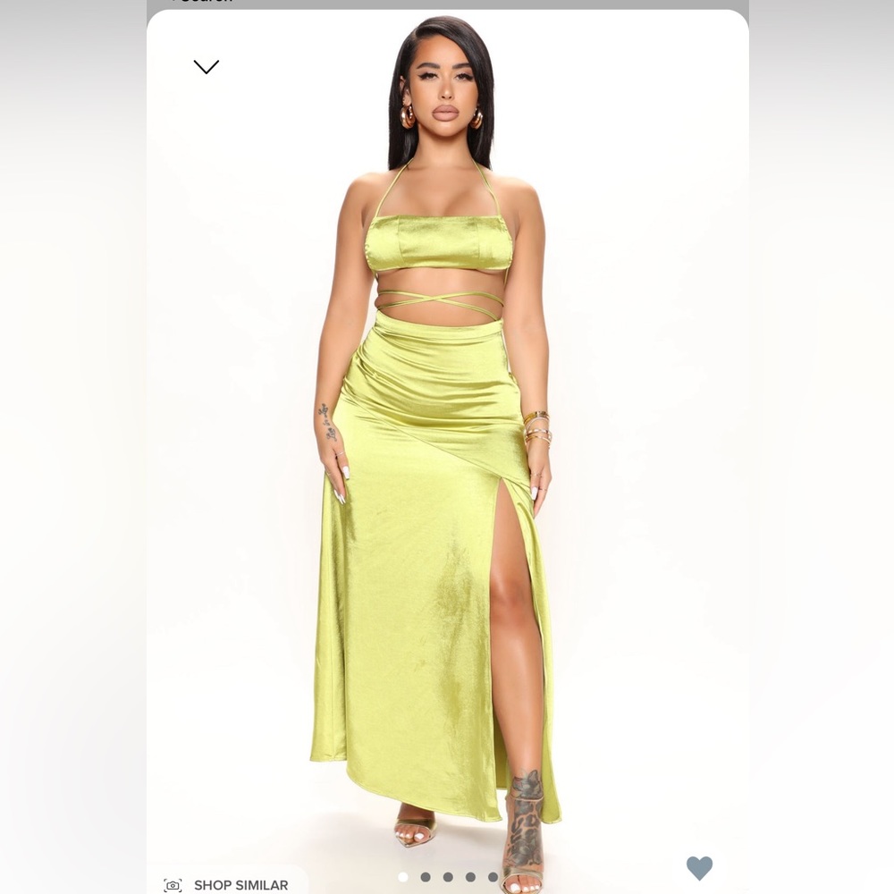 Brand new matching skirt set . Beautiful